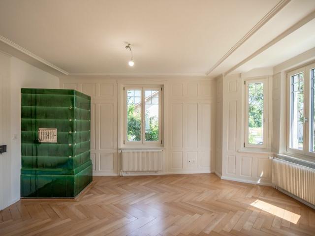 Single family house with 6.5 rooms on sale in Aadorf 308 m² | dreamo. Ch