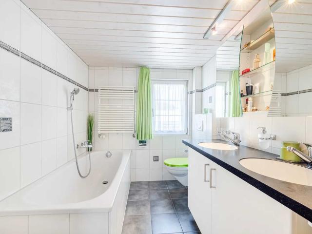 Single family house with 6.5 rooms on sale in Herisau 130 m² | dreamo. Ch