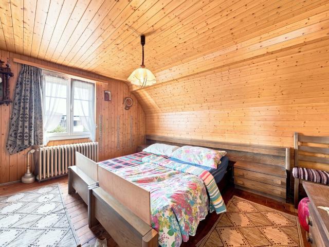 Single family house with 6.5 rooms on sale in Schwarzenbach 229 m² | dreamo. Ch