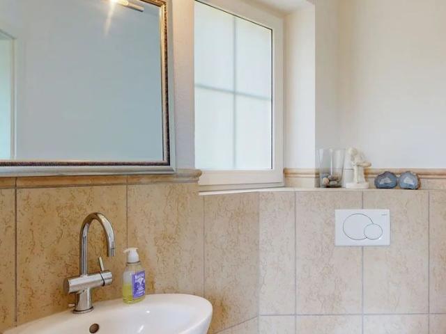 Single family house with 6.5 rooms on sale in Stäfa 232 m² | dreamo. Ch