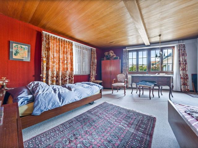 Single family house with 6.5 rooms on sale in Menziken 425 m² | dreamo. Ch