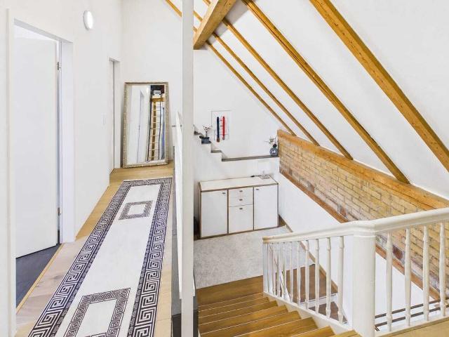 Single family house with 8 rooms on sale in Kollbrunn 234 m² | dreamo. Ch