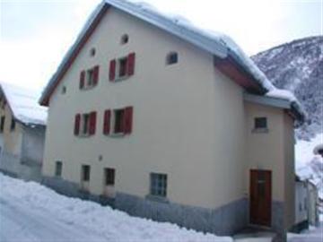 2 Familienhaus mit zwei 5 1/2 Zimmer Wohnungen