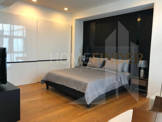 Single House Wireless Langsuan 3 bedrooms, for sale