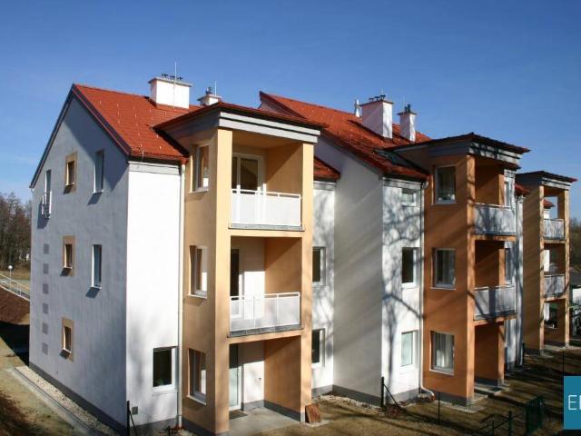 Single oder Pärchenwohnung im 1. OG mit Balkon