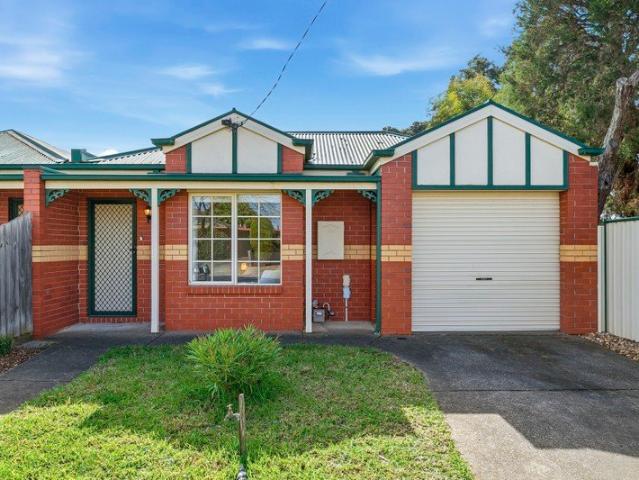 Single Level, 3 Bedrooms