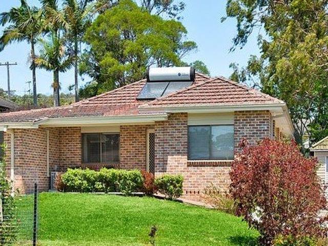 Single level brick home