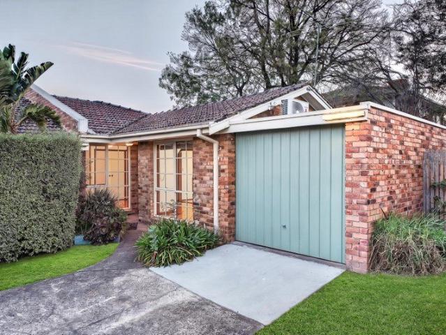 Single Level Ease with Space, Comfort & Box Hill Convenience