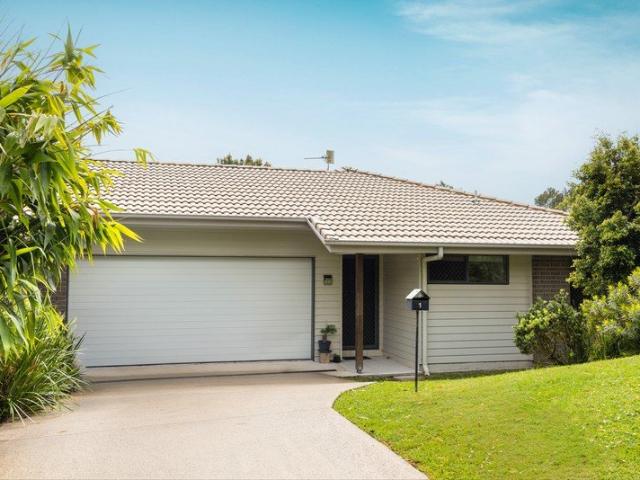 Single Level, Easy Care Living in the Heart of Eumundi