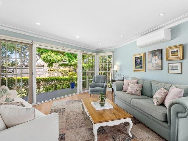 Single level family oasis for indoor/outdoor living