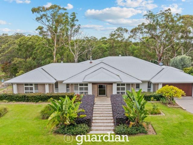 Single Level Family Entertainer Backing Bushland