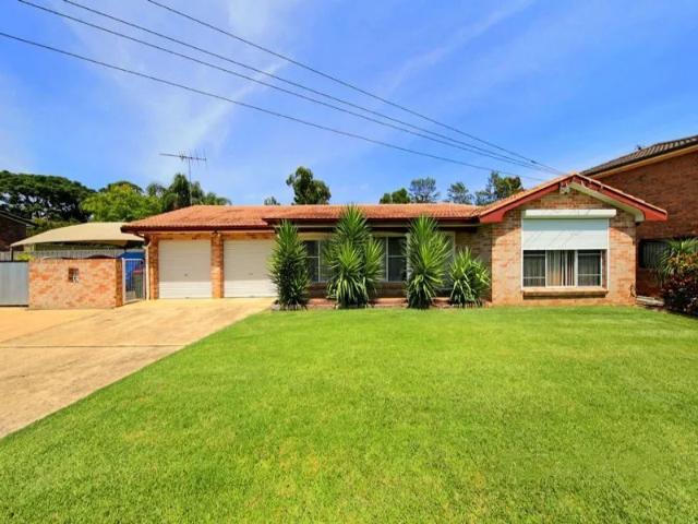 Single Level Family Living on an Impressive 1,594m²