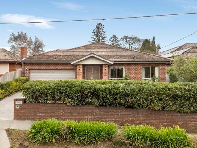 Single Level Family Style and Substance