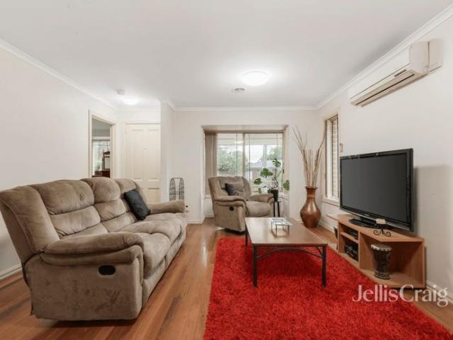 Single level house to call home!