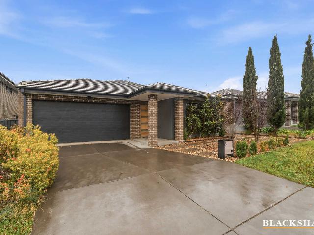 SINGLE LEVEL HOME