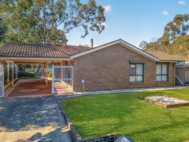 Single Level Home in a Quiet Cul De Sac!