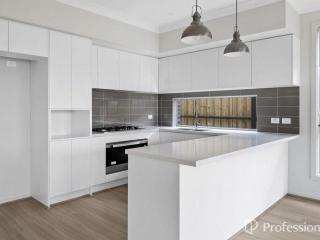 Single Level Home in Box Hill