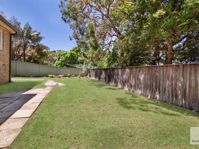 Single Level Home in Blue Ribbon Bayside Locale SHORT TERM LEASE ONLY