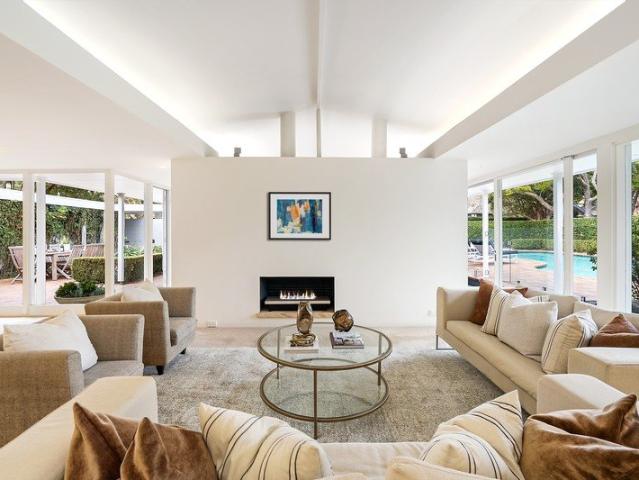 Single level home on 1073sqm