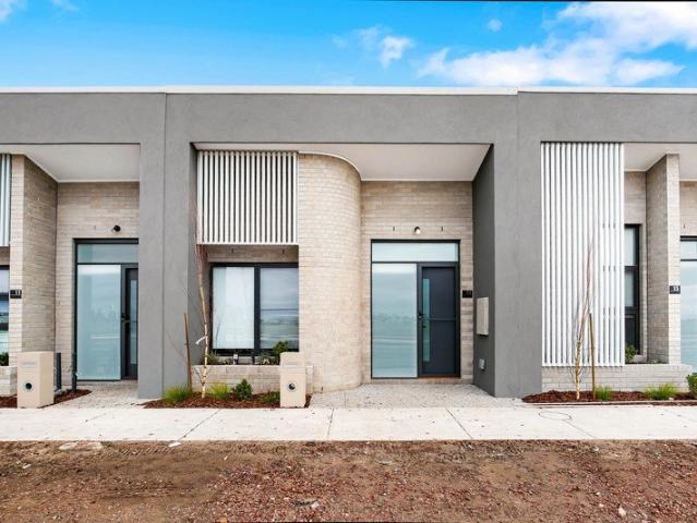 Single Level one Bedroom + MPR Study townhouse
