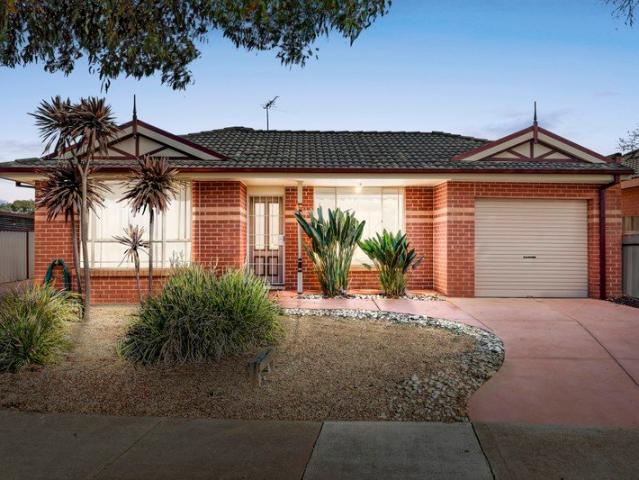 Single Level, Low Maintenance Living