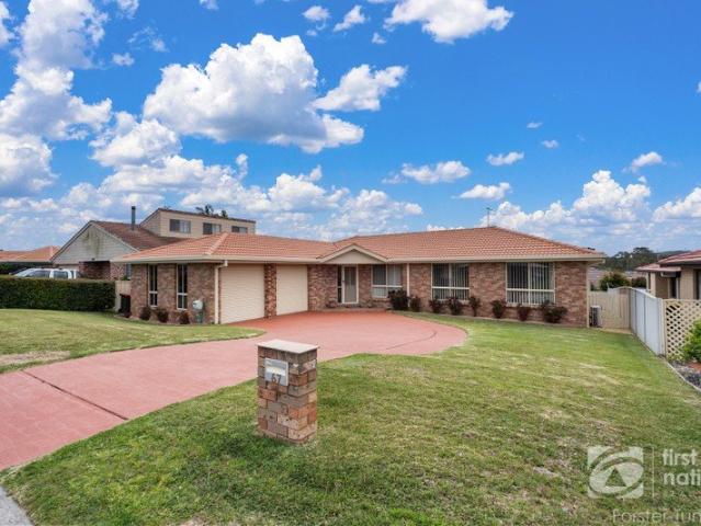 Single Level Living Minutes From The Keys