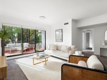 Single level living alive with north eastern sun Mosman village location