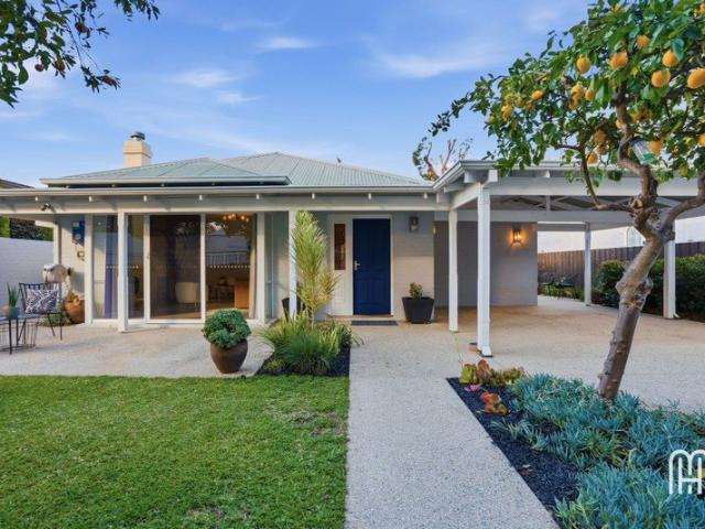 Single Level Living Close to River