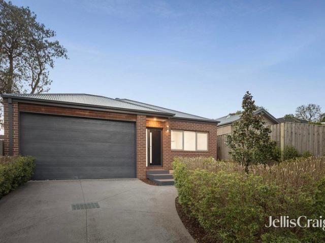 Single Level Living, Impressive Space & Separate Title