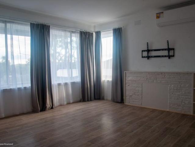 Single Level Living in Central Location!