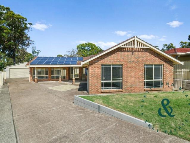 Single level living in quiet cul de sac location