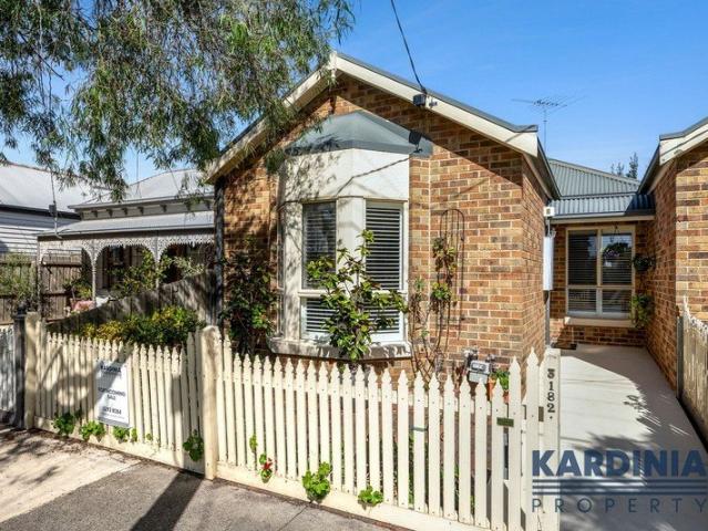 Single Level Living in the Heart of East Geelong
