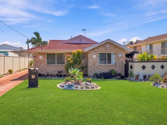 Single Level Living with Space, Comfort and Convenience