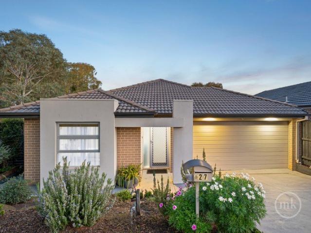 Single Level Modern Living