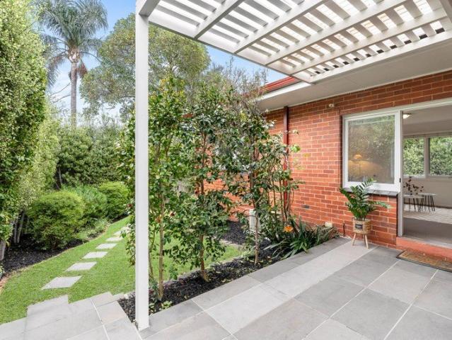 Single Level Sanctuary in a Secret Garden