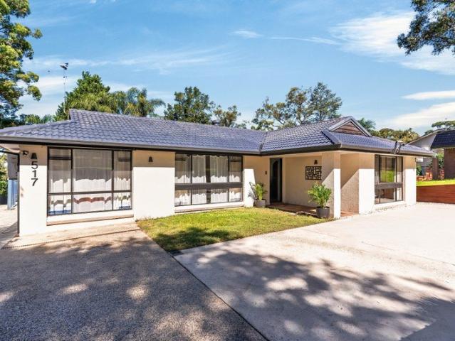 Single Level Simplicity with Space for the Whole Family