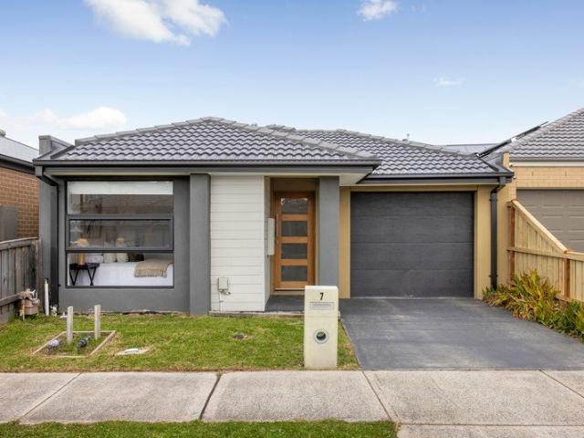 Single Level Simplicity Designed For Families