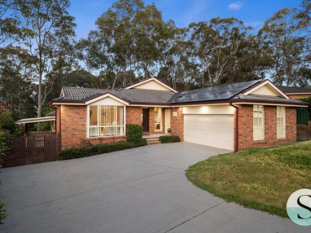 Single Level, Space For Every Stage, Multiple Living Zones, Home Office, Solar, Large Garaging & Parking, Covered Deck, No Rear Neighbour!