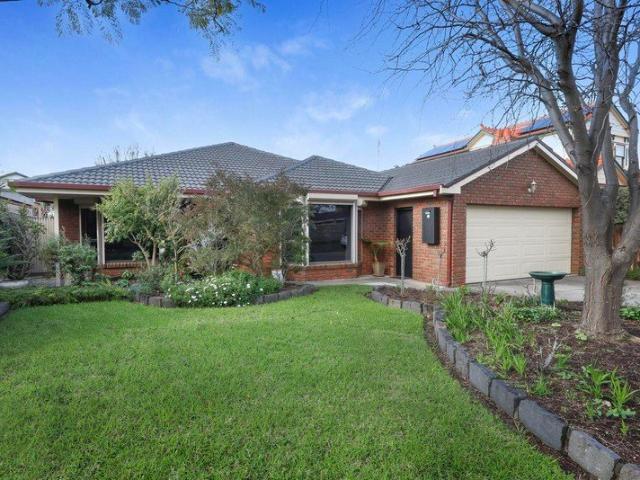 Single level style in a quiet Keilor cul de sac