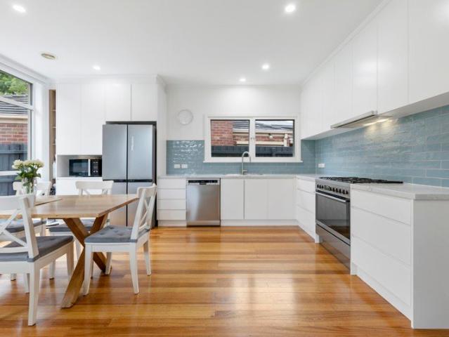 Single Level Style with a Private Garden Retreat