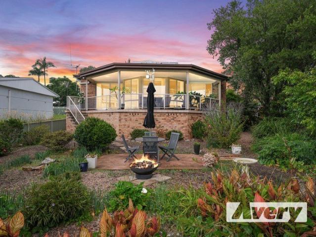 Single Level Peaceful Waterfront Reserve Living