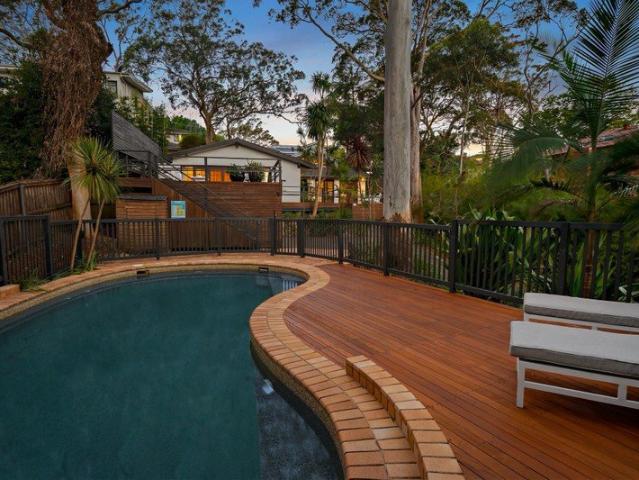 Single level, private family retreat on 1,151sqm offering exceptional indoor/outdoor living