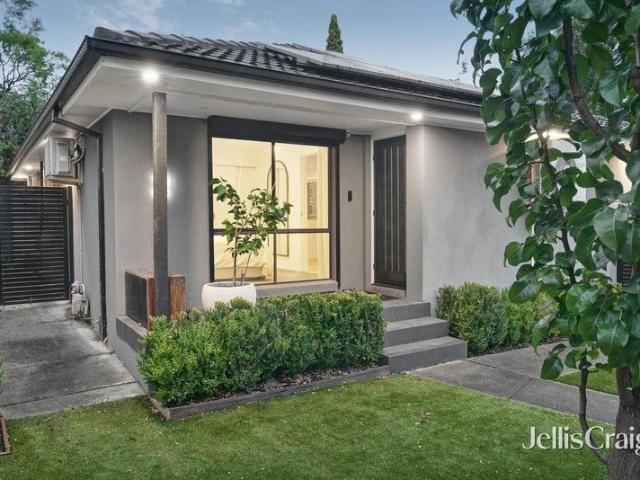 Single level renovated ease and a lifestyle you'll love