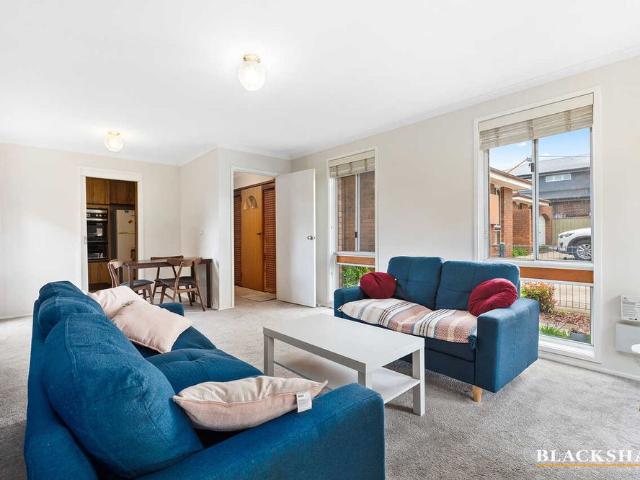 Single Level Townhouse in a Complex of 3