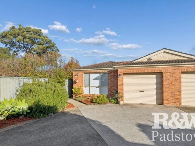Single Level Torrens Title Duplex Attached Only at the Garages