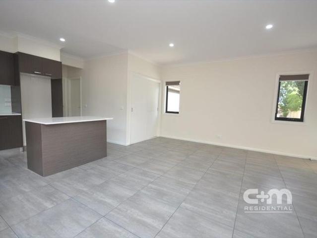 SINGLE LEVEL UNIT