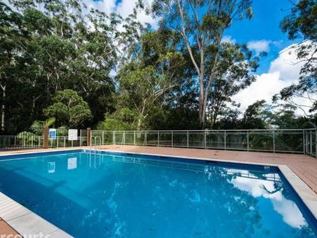 Single Level Unit Soughtafter Complex