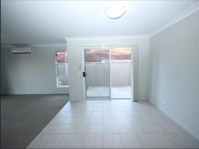 SINGLE LEVEL VILLA