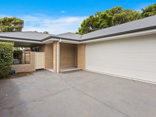 Single Level Villa Home with Affordable Strata