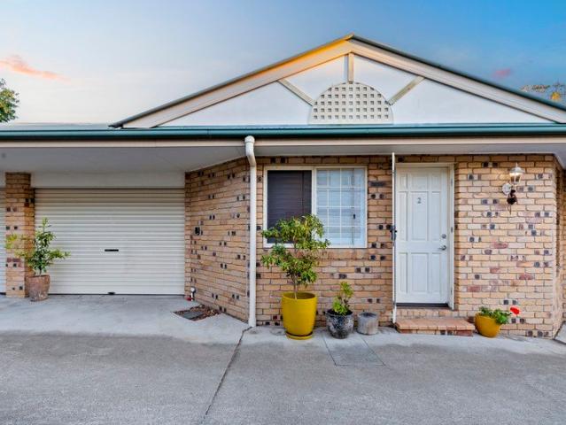 Single Level Villa Unit Lifestyle Location